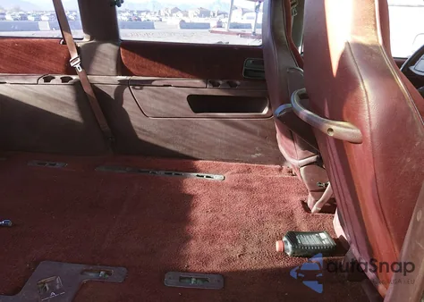 1992 Dodge Grand Caravan Se z USA, uszkodzony, nr VIN 1B4GH44R3NX144449